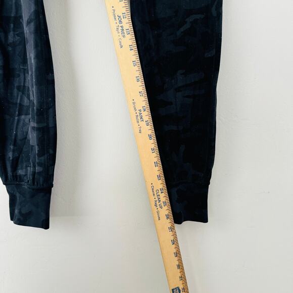 Lululemon Athletica Align Jogger 28" Incognito Camo Multi Grey Women's Size 4 - Picture 6 of 12